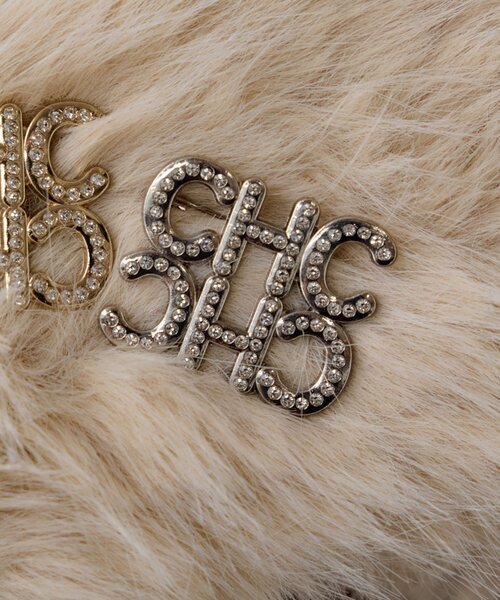 Chico(チコ)の「ロゴビジューブローチ(イヤリング・レディース・シルバー/ゴールド・FREE)」の1枚目の写真