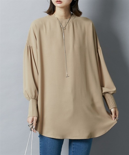 nissen（ニッセン）の「前後２ＷＡＹ袖シャーリングとろみブラウス（シャツ/ブラウス・レディース・ブラック/ベージュ/ブルー/オフホワイト・LL/S/M/L）」の3枚目の写真