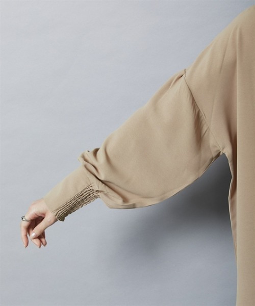 nissen（ニッセン）の「前後２ＷＡＹ袖シャーリングとろみブラウス（シャツ/ブラウス・レディース・ブラック/ベージュ/ブルー/オフホワイト・LL/S/M/L）」の5枚目の写真