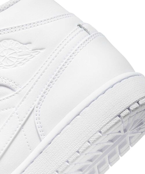 JORDAN BRAND(ジョーダンブランド)の「エア ジョーダン 1 MID シューズ / Air Jordan 1 Mid Shoes 554724-136 White(スニーカー・メンズ・ホワイト系6・25/25.5/26/26.5/27/27.5/28/28.5/29/29.5/30)」の8枚目の写真