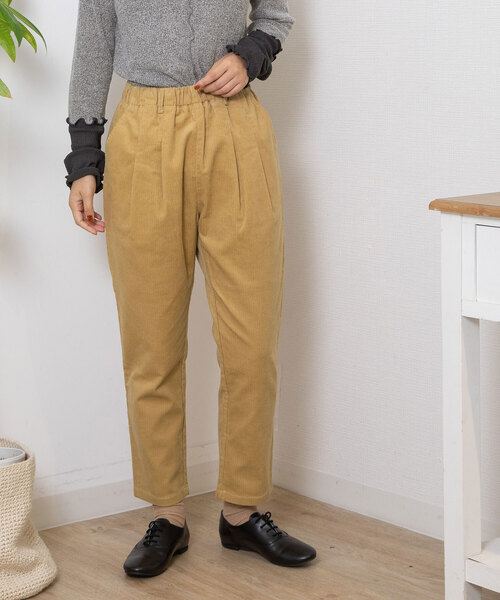 POU DOU DOU(プードゥドゥ)の「コーデュロイペグトップパンツ(その他パンツ・レディース・イエロー/アイボリー/ブラック/カーキ・M)」の8枚目の写真