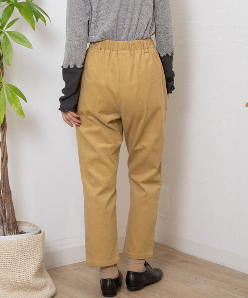 POU DOU DOU(プードゥドゥ)の「コーデュロイペグトップパンツ(その他パンツ・レディース・イエロー/アイボリー/ブラック/カーキ・M)」の10枚目の写真