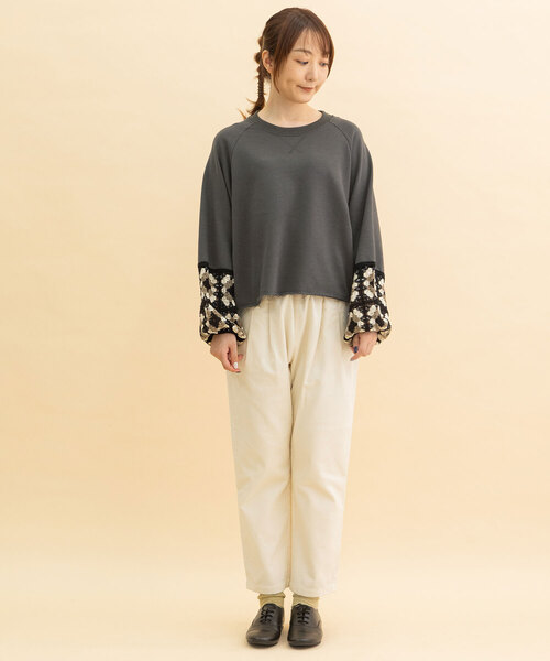 POU DOU DOU(プードゥドゥ)の「コーデュロイペグトップパンツ(その他パンツ・レディース・イエロー/アイボリー/ブラック/カーキ・M)」の17枚目の写真