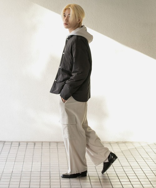 SENSE OF PLACE by URBAN RESEARCH(センスオブプレイスバイアーバンリサーチ)の「パデッドルーズシャツ(シャツ/ブラウス・メンズ・ベージュ/ライトブルー/ブラック/ライトブラウン・MEDIUM/LARGE)」の21枚目の写真