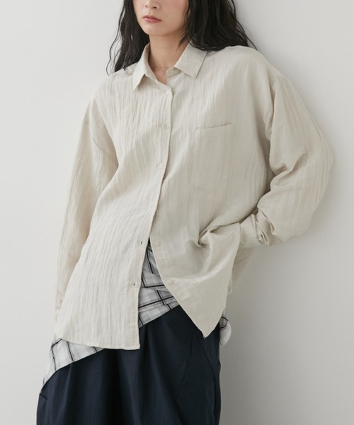 Aunt Marie's(アントマリーズ)の「楊柳サテンシャツ(シャツ/ブラウス・レディース・ピンク/ネイビー/アイボリー/ブラック/ブルー・FREE)」の7枚目の写真