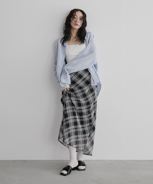 Aunt Marie's(アントマリーズ)の「楊柳サテンシャツ(シャツ/ブラウス・レディース・ピンク/ネイビー/アイボリー/ブラック/ブルー・FREE)」の18枚目の写真
