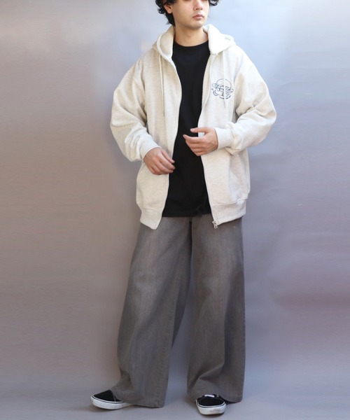 ８(eight)（エイト）の「HEADPHONE BOY 刺繍ZIPパーカー（パーカー・メンズ・ブラック/アッシュグレー/スモークピンク・MEDIUM/LARGE）」の17枚目の写真