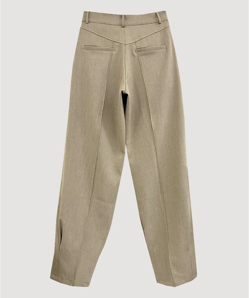 VIAVANDA(ヴィアヴァンダ)の「LOOSE TAPERED SLACKS(スラックス・レディース・ブラック/グレー・SMALL/MEDIUM)」の9枚目の写真