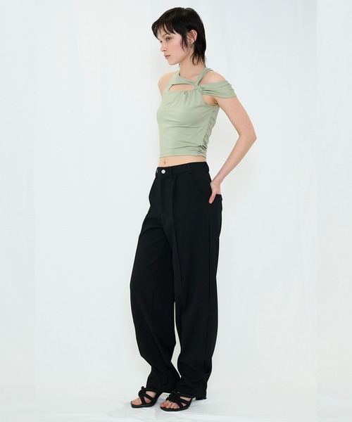 VIAVANDA(ヴィアヴァンダ)の「LOOSE TAPERED SLACKS(スラックス・レディース・ブラック/グレー・SMALL/MEDIUM)」の12枚目の写真