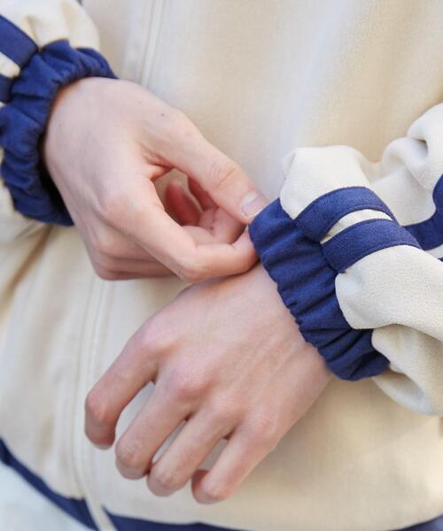 WEGO（ウィゴー）の「WEGO/フェイクスウェードライントラックジャケット（ジャージ・メンズ・チャコールグレー/アイボリー・MEDIUM/LARGE）」の5枚目の写真