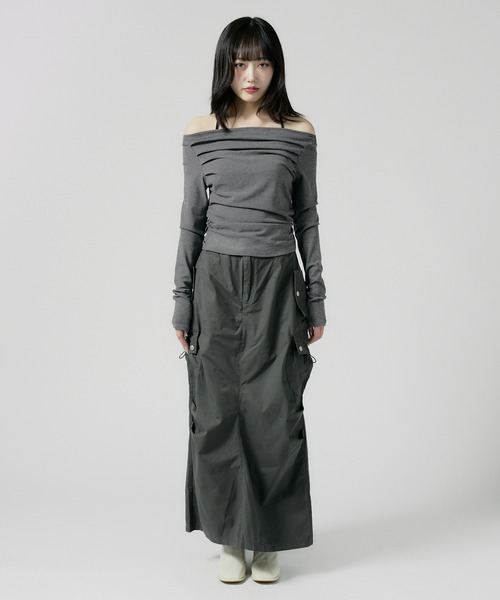 Chick（チック）の「Off Shoulder Gather Tops / オフショルダーギャザートップス（Tシャツ/カットソー・レディース・ブラウン/ホワイト/ブラック/グレー・FREE）」の16枚目の写真