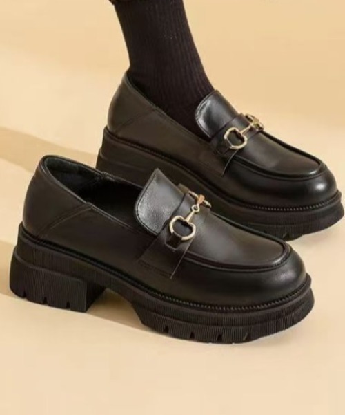 Teem Store(チームストア)の「厚底メタルモチーフローファー(ローファー・レディース・ブラック・L/M/S)」の10枚目の写真