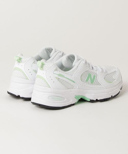 NEW BALANCE(ニューバランス)の「530(スニーカー・キッズ・ホワイト×グリーン/ホワイト×イエロー・25.0cm/24.5cm/24.0cm/23.5cm/23.0cm/22.5cm/22.0cm)」の4枚目の写真