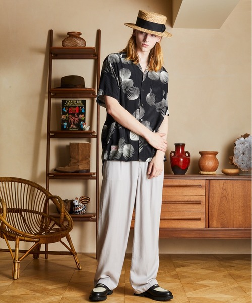 schott（ショット）の「Schott/ショット/×PJ/×パイナップルジュース/RAYON SHIRT SHELL/レーヨンシャツ シェル（シャツ/ブラウス・メンズ・ブラック・M/L/XL/2XL）」の4枚目の写真