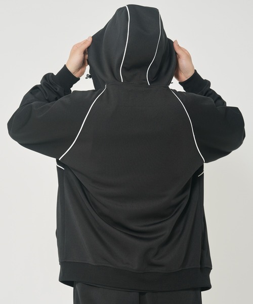 CORISCO（コリスコ）の「エステル パイピング使いトラックジャケットパーカー(M1)（パーカー・メンズ・ブラック/チャコールグレー/ネイビー・LARGE/X-LARGE/MEDIUM）」の7枚目の写真