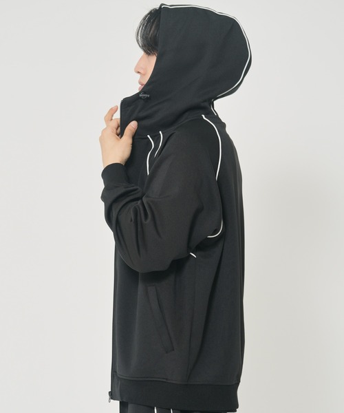 CORISCO（コリスコ）の「エステル パイピング使いトラックジャケットパーカー(M1)（パーカー・メンズ・ブラック/チャコールグレー/ネイビー・LARGE/X-LARGE/MEDIUM）」の6枚目の写真