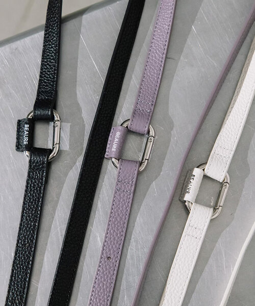 Actually(アクチュアリー)の「BEAURE カウレザー ベルト モバイルストラップショルダー(スマホグッズ・レディース・ホワイト/パープル/ブラック・0)」の5枚目の写真