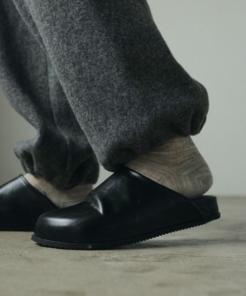 anuke（アンヌーク）の「anuke Ecoleather Sabot 62421018（サンダル・レディース・ブラック・37/36/38）」の2枚目の写真