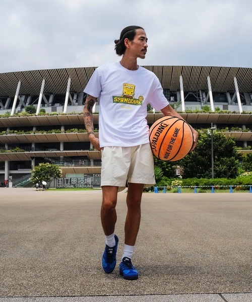 SPALDING(スポルディング)の「【SPALDING/スポルディング】Tシャツ スポンジ・ボブ ロゴ/スポンジボブコラボ吸水速乾UVカット半袖Tシャツ(Tシャツ/カットソー・メンズ・ホワイト/ブラック・MEDIUM/LARGE/X-LARGE)」の6枚目の写真