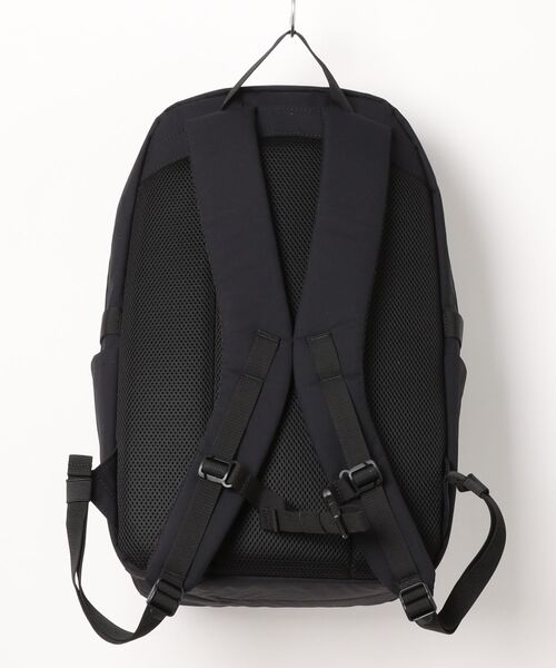 Gramicci(グラミチ)の「/GRAMICCI(グラミチ) /CORDURA DAY PACK(バックパック/リュック・メンズ・ブラック/オリーブ・FREE)」の6枚目の写真