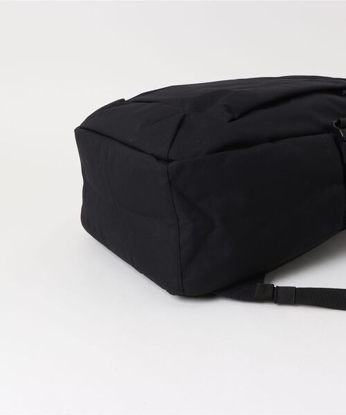 Gramicci(グラミチ)の「/GRAMICCI(グラミチ) /CORDURA DAY PACK(バックパック/リュック・メンズ・ブラック/オリーブ・FREE)」の5枚目の写真