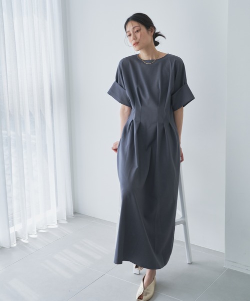新品タグ付　Sono ウェービータックワンピース WEB限定】シャークスキンタックワンピース