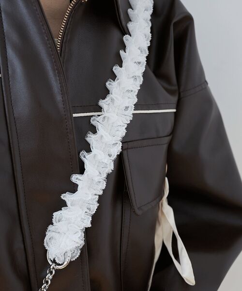 MAJESTIC LEGON（マジェスティックレゴン）の「アンニュイリボンスマホショルダー（スマホグッズ・レディース・ホワイト系その他2/アイボリー/ピンク・FREE）」の7枚目の写真