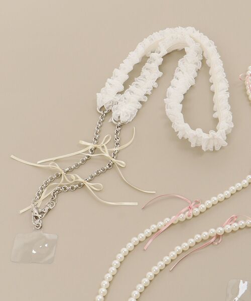 MAJESTIC LEGON（マジェスティックレゴン）の「アンニュイリボンスマホショルダー（スマホグッズ・レディース・ホワイト系その他2/アイボリー/ピンク・FREE）」の11枚目の写真