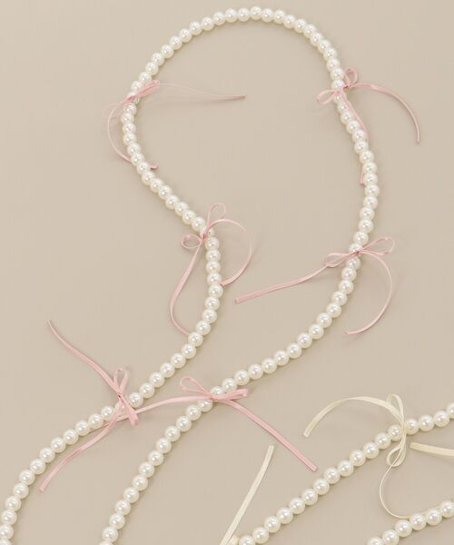 MAJESTIC LEGON（マジェスティックレゴン）の「アンニュイリボンスマホショルダー（スマホグッズ・レディース・ホワイト系その他2/アイボリー/ピンク・FREE）」の12枚目の写真