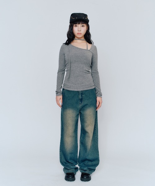FCMM(エフシーエムエム)の「【日本限定】UNBLANCED L/S TEE/アンバランスロングスリーブTシャツ(Tシャツ/カットソー・レディース・ブラック/カーキ/グレー・MEDIUM/SMALL)」の6枚目の写真