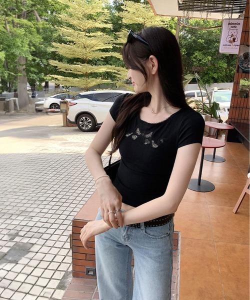 kirakiraShop(キラキラショップ)の「フロント レース リボン デザイン トップス(Tシャツ/カットソー・レディース・ホワイト/ブラック・FREE)」の13枚目の写真