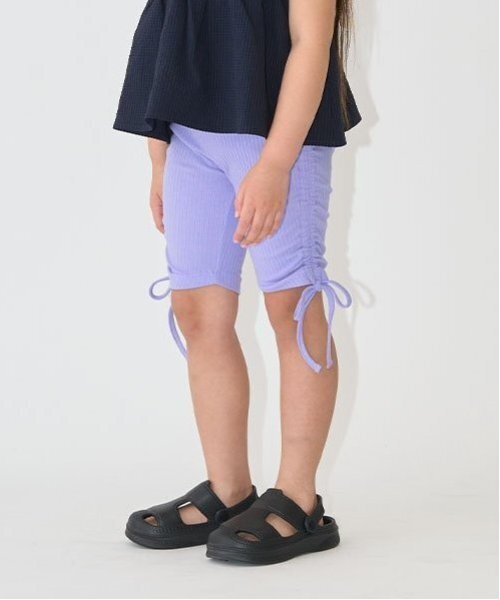 Lycee mine(リセマイン)の「5分丈シャーリングレギンス【子供服】【キッズ】【女の子】(レギンス/スパッツ・キッズ・ブラック/チャコール/ラベンダー/アイボリー/ベビーピンク/サックスブルー・130cm/140cm/150cm/120cm/110cm/100cm)」の5枚目の写真