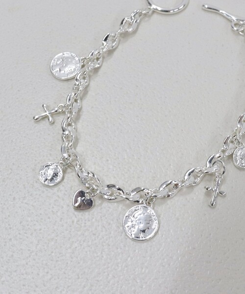 fredy emue（フレディエミュ）の「コインアソートチェーンブレス（ブレスレット・レディース・シルバー/ゴールド・FREE）」の7枚目の写真