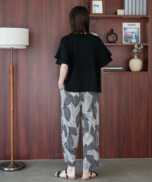 VitaFelice（ヴィータフェリーチェ）の「袖フリルトップス Tシャツ カットソー フリルTシャツ（Tシャツ/カットソー・レディース・ベージュ系その他/コーラルピンク/アイボリー/ブラック・FREE）」の13枚目の写真