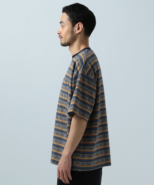 BAYFLOW（ベイフロー）の「ジャガードボーダー半袖Tシャツ（Tシャツ/カットソー・メンズ・ブルー/ブラック・MEDIUM/LARGE）」の8枚目の写真