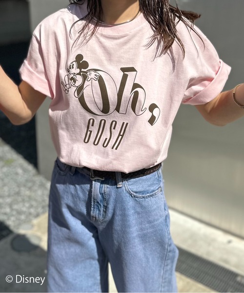 Disney（ディズニー）の「【Disney(ディズニー)】別注 ミッキーマウス / "Oh,Gosh"ミッキーマウスプリント半袖Tシャツ（Tシャツ/カットソー・レディース・ピンク/ホワイト/ベージュ・LARGE/MEDIUM）」の16枚目の写真