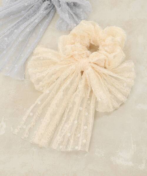 MAJESTIC LEGON（マジェスティックレゴン）の「エアリーリボンシュシュ（シュシュ・レディース・ブルー/アイボリー・FREE）」の5枚目の写真