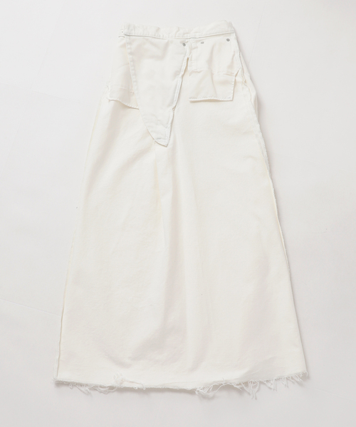 KURO(クロ)の「KURO 別注 デニムスカート(デニムスカート・レディース・ブラック/ホワイト・SMALL/MEDIUM)」の11枚目の写真