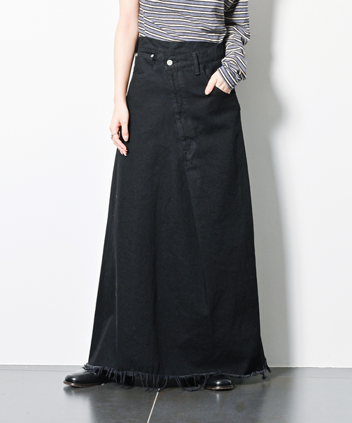 KURO(クロ)の「KURO 別注 デニムスカート(デニムスカート・レディース・ブラック/ホワイト・SMALL/MEDIUM)」の18枚目の写真