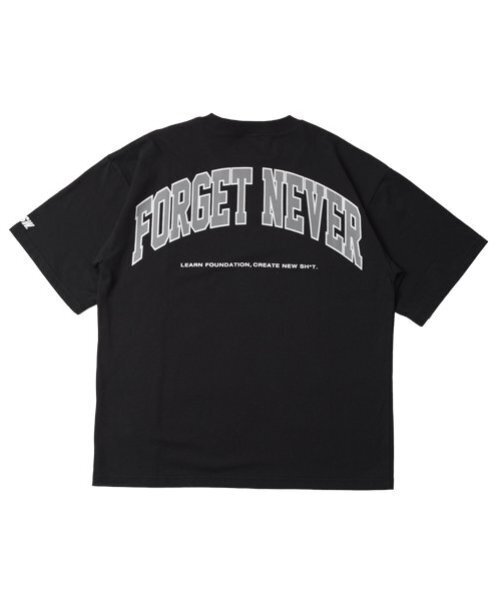 GLAZOS(グラソス)の「【大人向けサイズあり】【FORGETNEVER】バックアーチカレッジロゴ半袖Tシャツ_GLSW(Tシャツ/カットソー・キッズ・ブラック/ブルー/ホワイト・M/L/LL/S)」の11枚目の写真