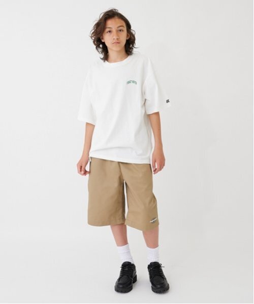 GLAZOS(グラソス)の「【大人向けサイズあり】【FORGETNEVER】バックアーチカレッジロゴ半袖Tシャツ_GLSW(Tシャツ/カットソー・キッズ・ブラック/ブルー/ホワイト・M/L/LL/S)」の15枚目の写真