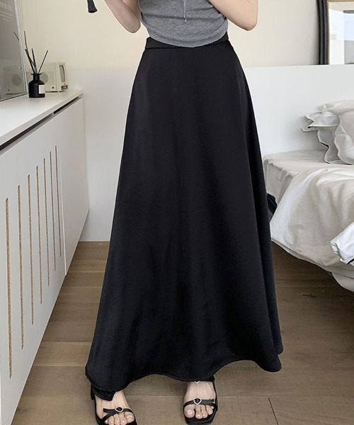 SallyLunn(サリーラン)の「ハイウエストマーメイドスカート(スカート・レディース・ブラック/ホワイト・LARGE/MEDIUM)」の4枚目の写真