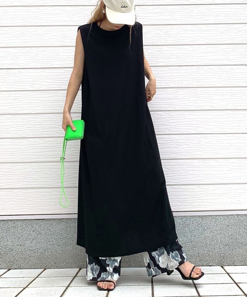 Q(キュー)の「接触冷感ノースリマキシワンピース(ワンピース・レディース・ブラック/ライトグレー/ピンク・MEDIUM)」の2枚目の写真