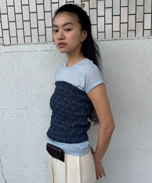 FUULLY STUDIO（フーリィーステューディオ）の「デニムシャーリングビスチェ（チューブトップ・レディース・ネイビー・FREE）」の8枚目の写真