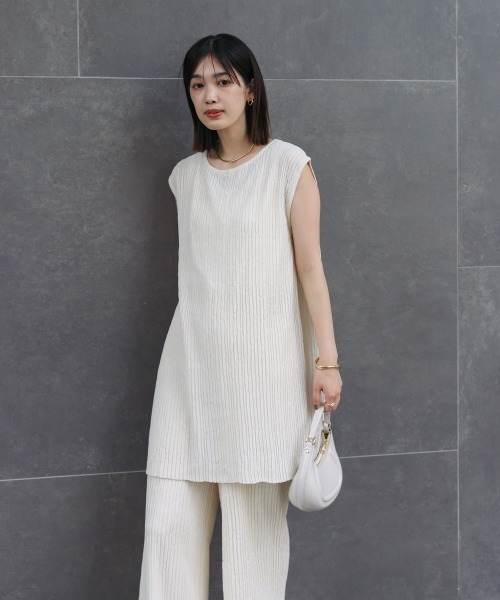 Bou Jeloud（ブージュルード）の「前後2WAYウェービーメッシュニットチュニック（チュニック・レディース・モカ/ブラック/オフホワイト・FREE）」の4枚目の写真