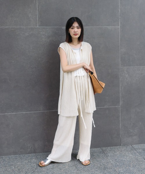 Bou Jeloud（ブージュルード）の「前後2WAYウェービーメッシュニットチュニック（チュニック・レディース・モカ/ブラック/オフホワイト・FREE）」の5枚目の写真