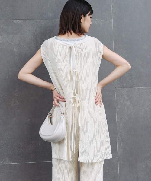 Bou Jeloud（ブージュルード）の「前後2WAYウェービーメッシュニットチュニック（チュニック・レディース・モカ/ブラック/オフホワイト・FREE）」の16枚目の写真