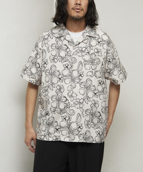 Firsthand(ファーストハンド)の「Firsthand/ファーストハンド パターン オープンカラーショートスリーブシャツ / 総柄デザイン開襟シャツ / リラックスシルエット(シャツ/ブラウス・メンズ・ベージュ/ホワイト/ブラック/オフホワイト・M/L)」の2枚目の写真