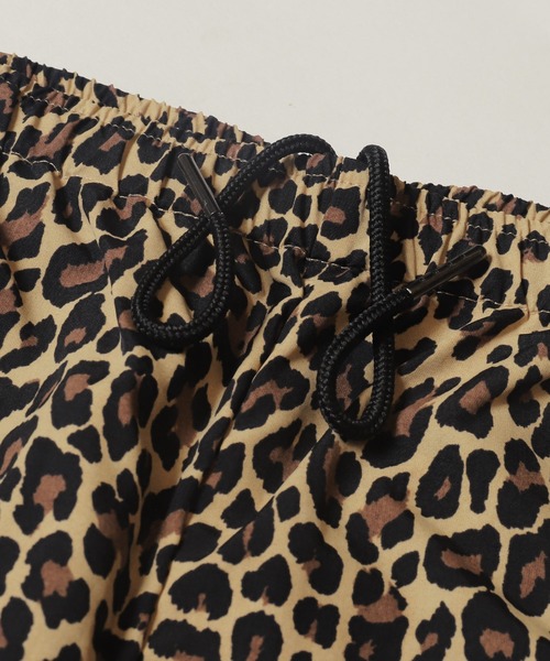 coca(coca)(コカ)の「\26ss再入荷/ ユニセックス ワッシャーナイロンレオパード柄ショートパンツ(その他パンツ・メンズ・A/B・M/L/XL)」の3枚目の写真