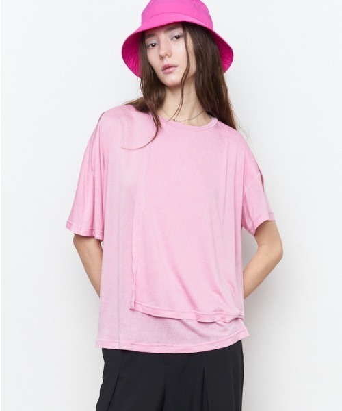 Muel Chic(ミュエルシック)の「fluffy CS フラフィーカットソー(Tシャツ/カットソー・レディース・ライトピンク/ブラック/ホワイト/ライトブルー・FREE)」の1枚目の写真